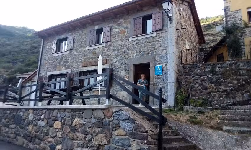Casa Rural “Las Escuelas”.