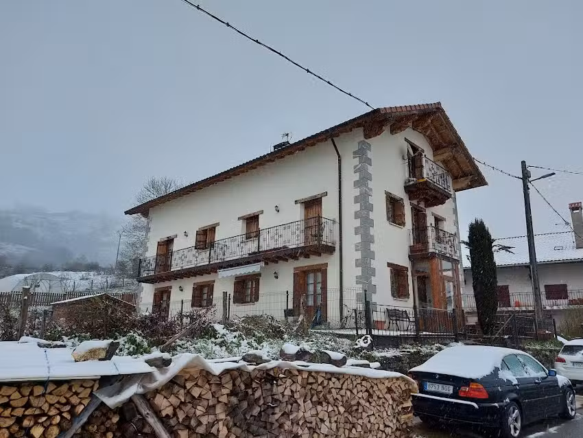 Casa Rural Lastur