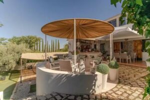 Casa Rural Laurel de la Reina B&B