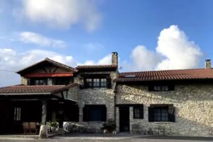 Casa rural Lekunberri Baserria LBI00490