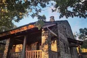 Casa Rural “Los Doce Robles”