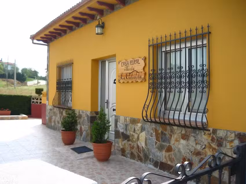 Casa Rural María la Carbayeda Nº licencia VV-214-AS