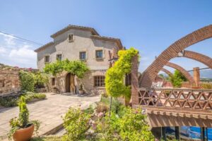 Casa Rural Masia Can Lluci