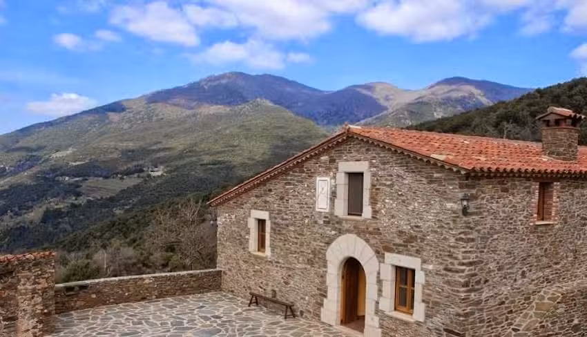 Casa Rural Masia Can Toni