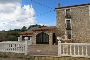 CASA RURAL – Masía L’ Estela