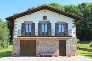 Casa Rural Mikelenea