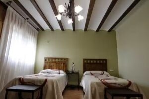 Casa Rural – Restaurante / Asador Santa Coloma