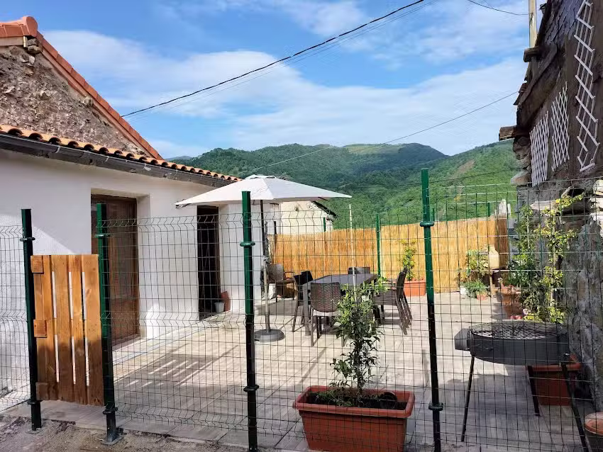 Casa rural santibañez de la fuente