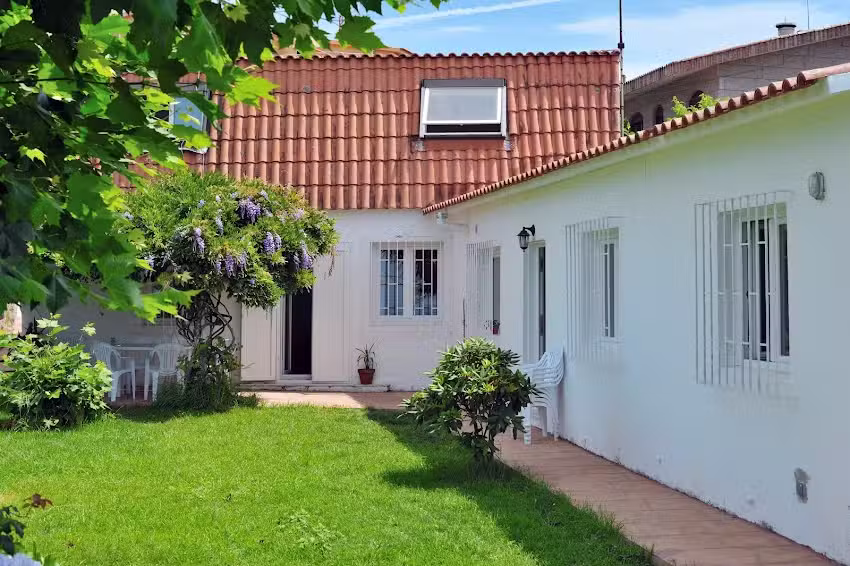 Casa Sayanes