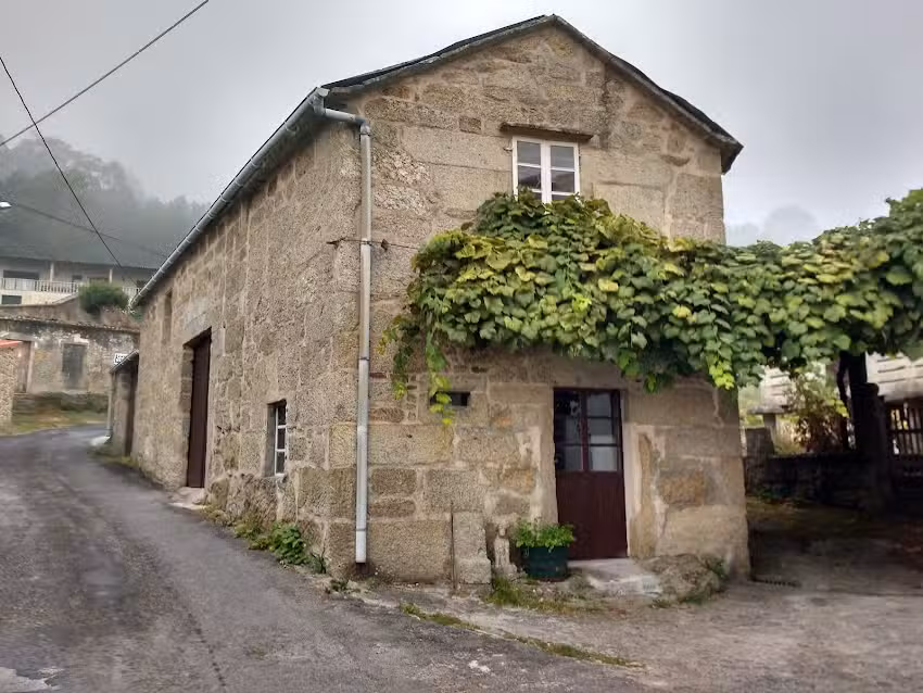 Casa Vella de Esteiro