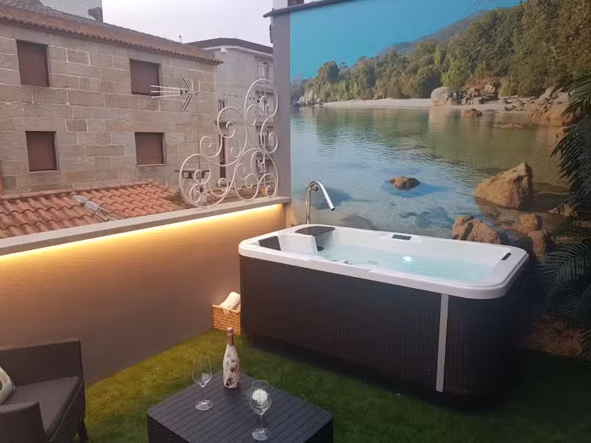 casadasferreiras.cangas