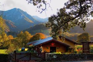 Casas Rurales Entrecastaños