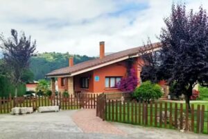 Casas rurales La Rucha, Coviella, Cangas de Onís