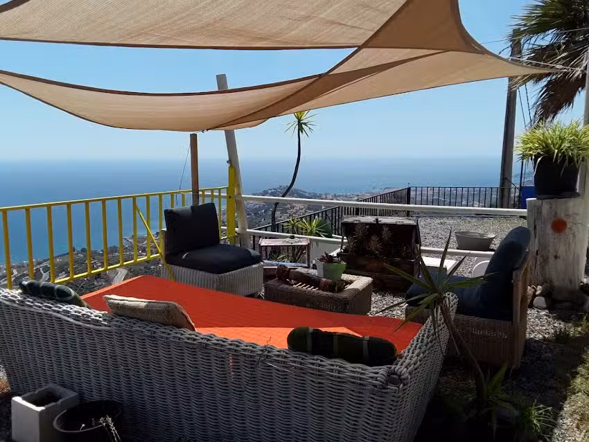 CASAS RURALES MONTAÑA Y MAR ALMUÑECAR