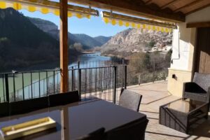 Casas Rurales Río Júcar / Casas Rurales Alcalá del Júcar