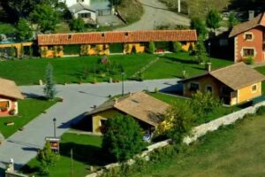 Casas Turismo Rural en Cantabria (Alto Campoo, Cabárceno) -CASUCAS LA GUARIZA