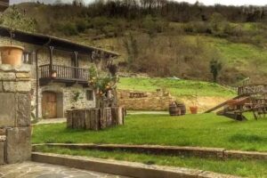 Casona de El Castañiu