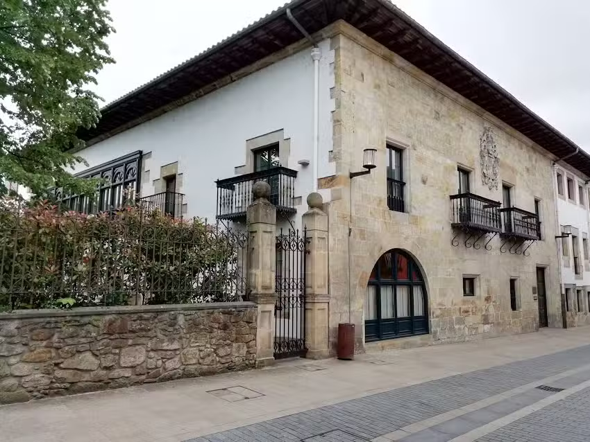 Centro Asistencial Zumelegi