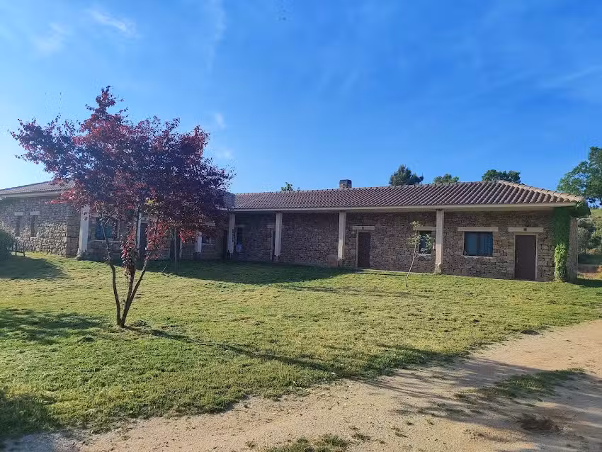 Centro Ecoturismo Barbatona-Segontia Rural, S.L..