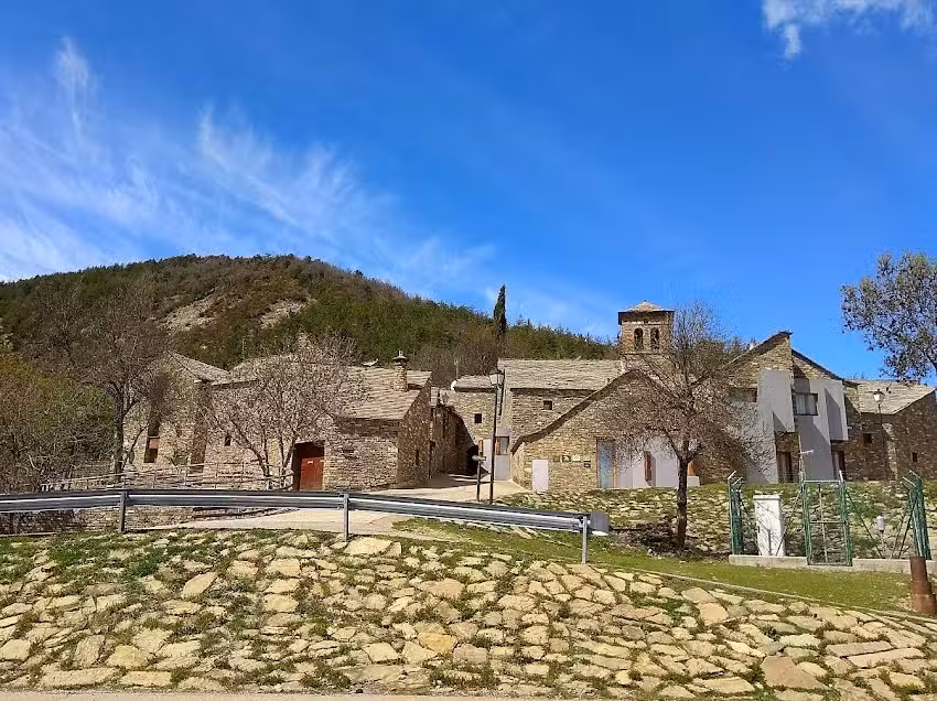 Centro Vacacional Isín