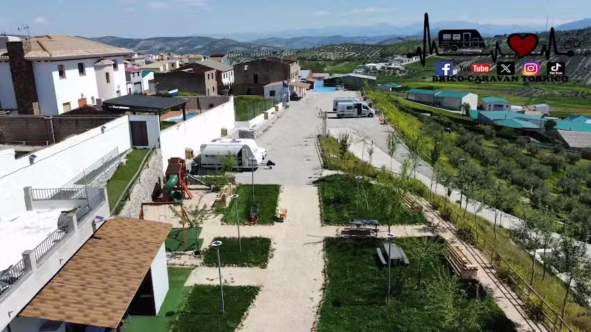 complejo rural los cortijos de noalejo