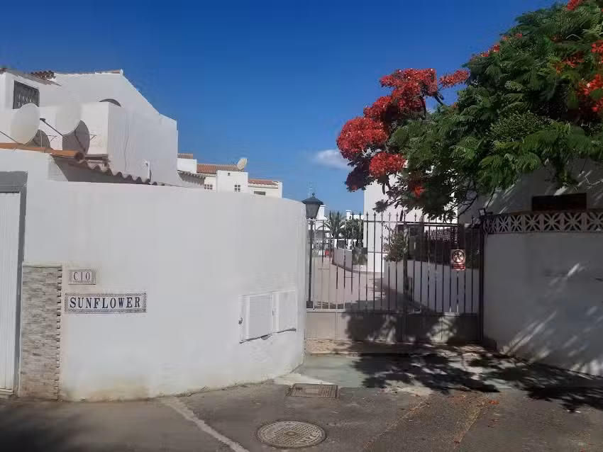 Comunidad Sun Flower costa del silencio