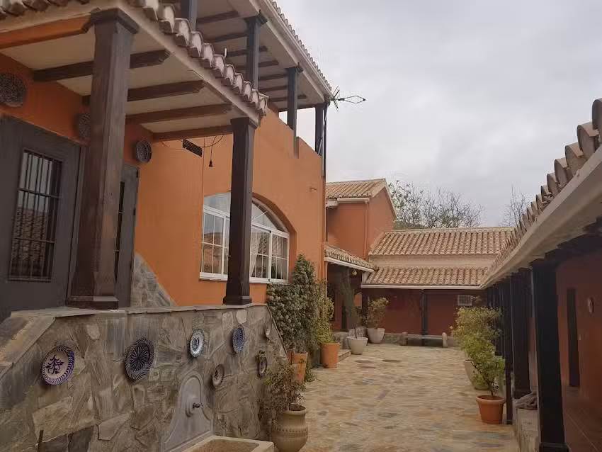 Cortijo De La Argumosa