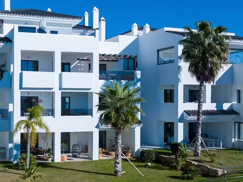 Costadelbosque – Mirador de Estepona Hills