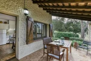 Country cottage in Palafrugell near Beach