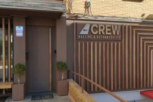 CREW HOUSING & ACCOMMODATION