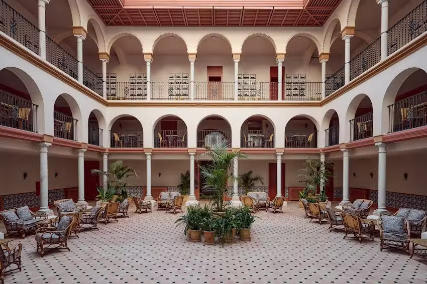 Cristine Bedfor Guest Houses Sevilla