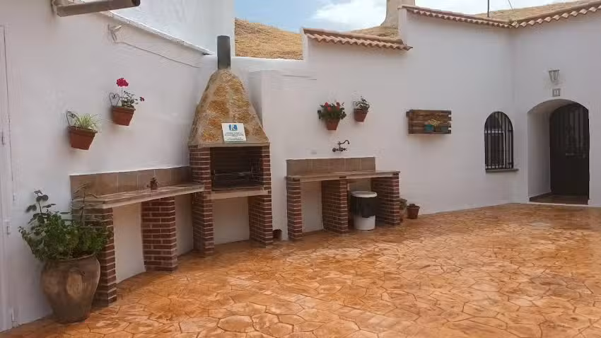 Cueva «La Kililla»