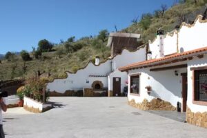 Cuevas Rurales El Descanso