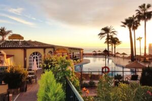 DONA LOLA PLAYA – ÉRIC FABRE