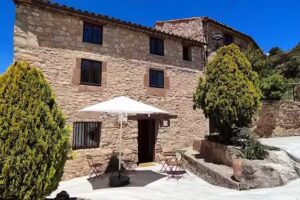 Donde Elvira – Alojamiento Rural en Valderromán (Soria)