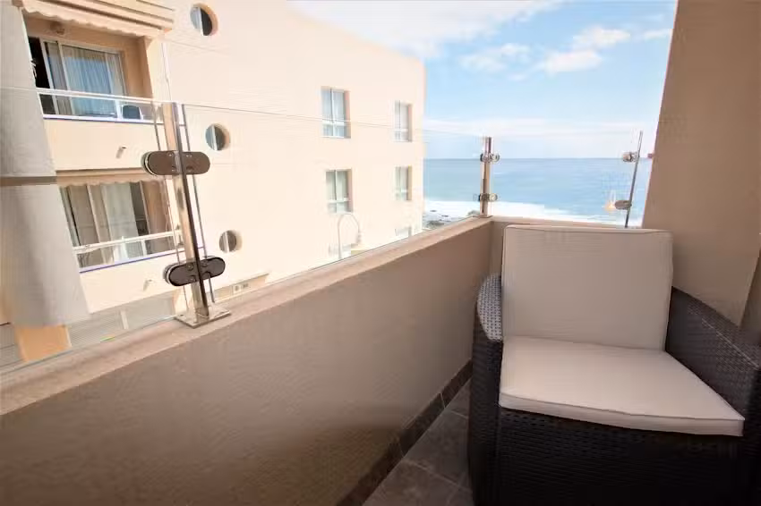 Edificio Arinaga Golden