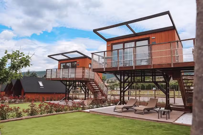 EL ARREBOL Comfort Camp