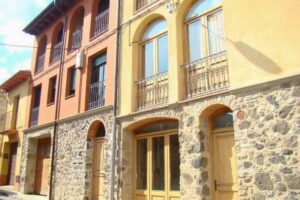 El balcó de Llierca. Casa de turismo rural.