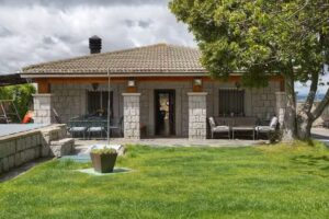 El Castillo de Ciruelas – Casa Rural