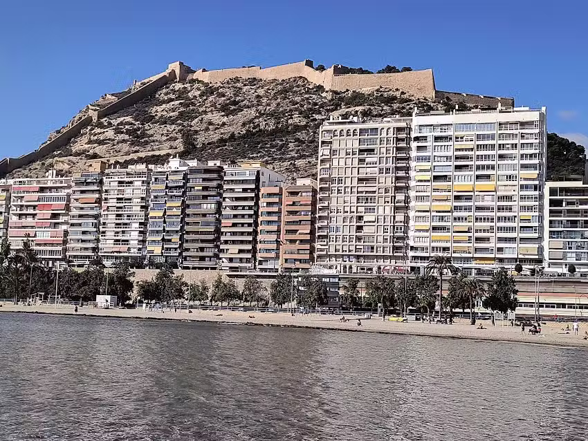El Mirador by Happy Alicante