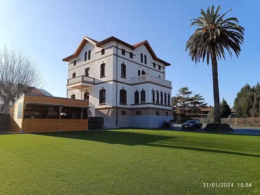 El Palacio del Indiano Fabrica de Atardeceres