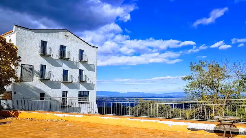 Els Àngels. Hotel & Restaurant.