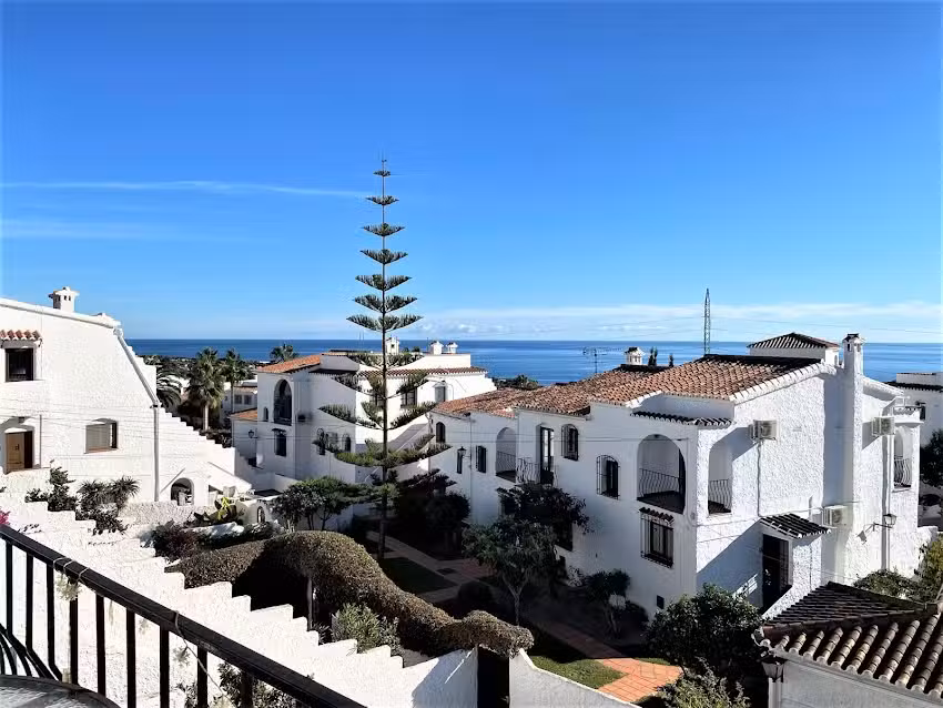 Encantador apartamento con vistas al mar- Belvilla by Oyo