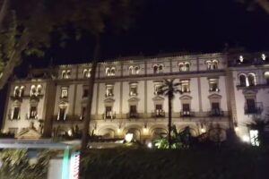 Entre Catedrales Singular Apartments