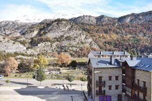 Escarra. Pirineos 360