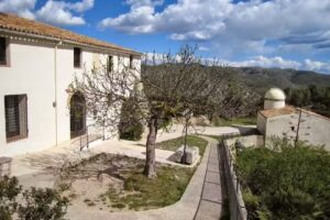 Escola de Natura Can Grau. Casa de colònies.