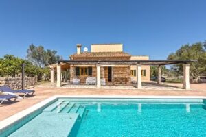 Finca CASA BINITAREF