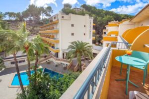 FLOR los Almendros Hotel