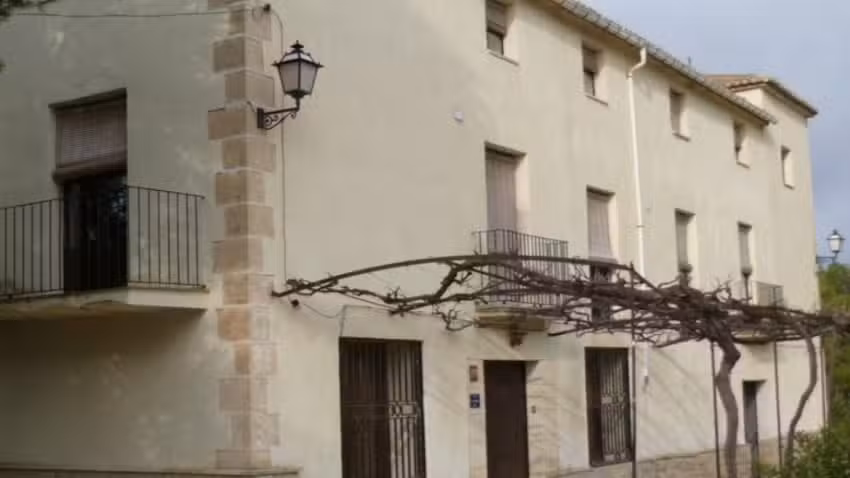 Fundación Baradello de Moya. Albergue y Casa de Retiro