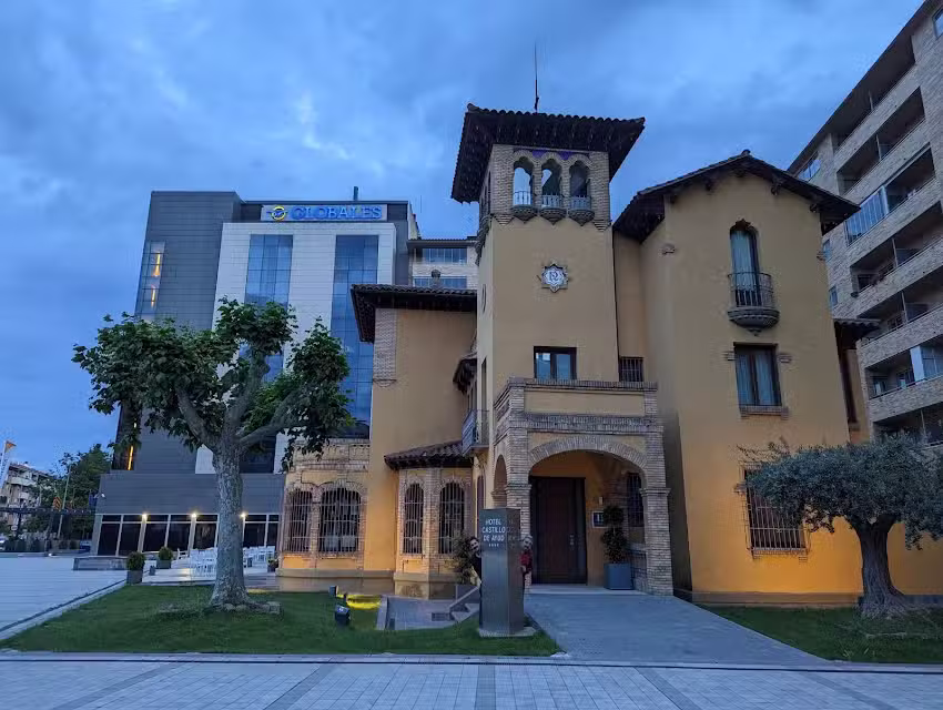 Globales Castillo de Ayud